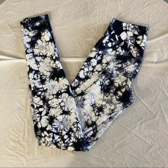 lululemon athletica Pants - LULULEMON Wunder Under High Rise Tight 28” Luxtreme Shibori Leggings Athleisure